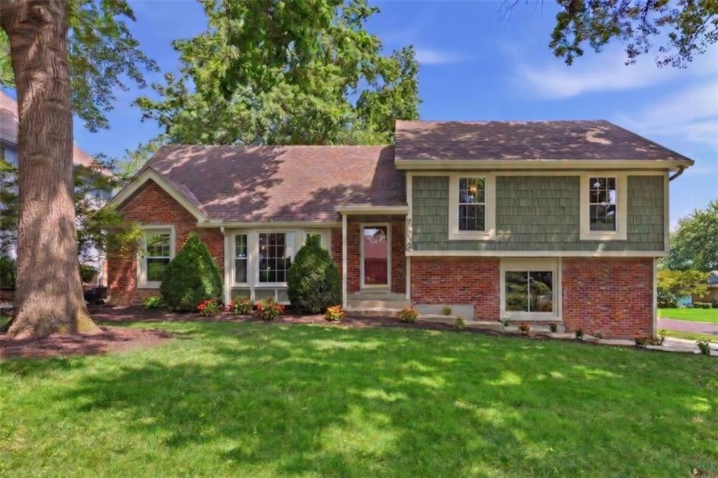 Listing Photo MLS #HMS2633363