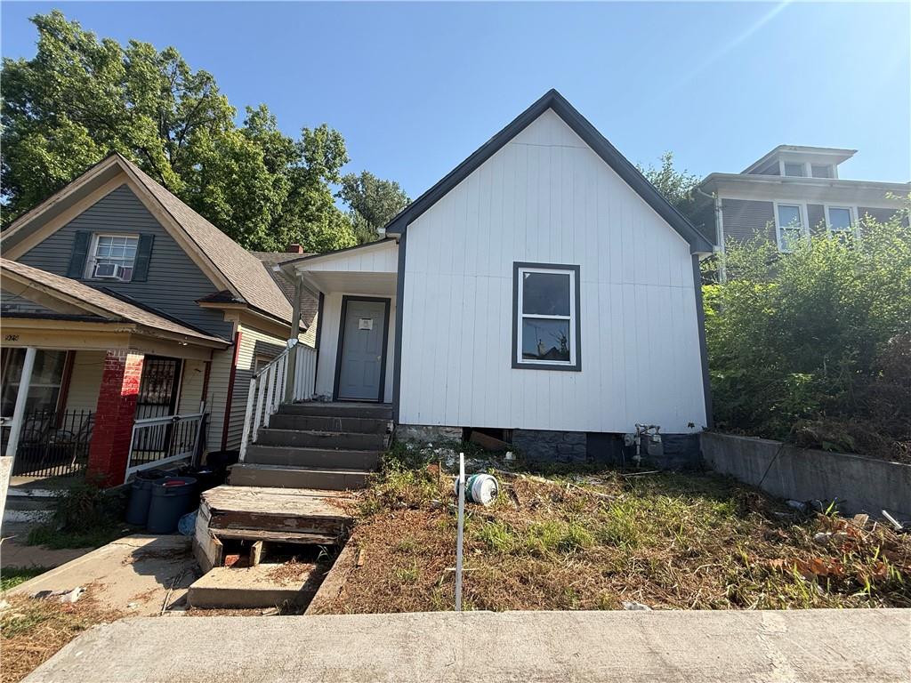 Listing Photo MLS #HMS2633570