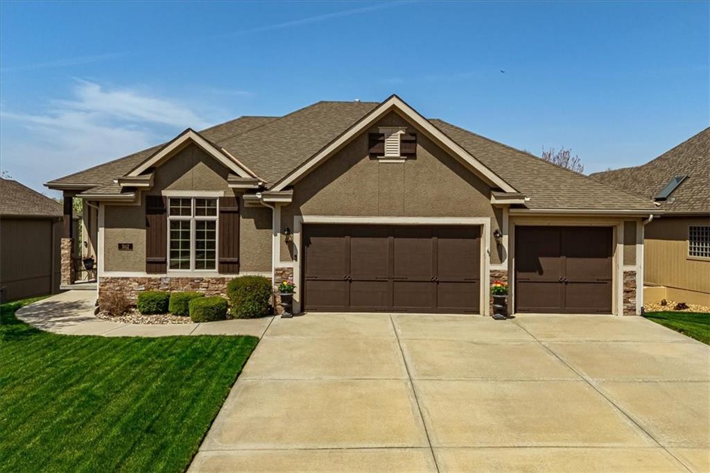 Listing Photo MLS #HMS2633625