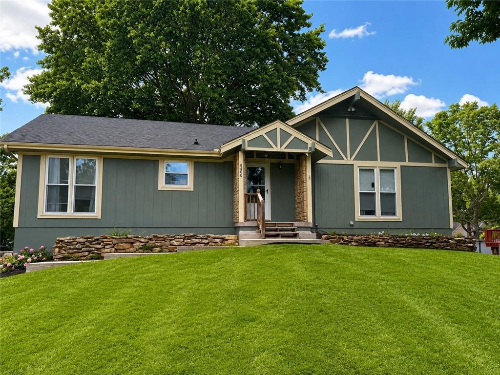 Listing Photo MLS #HMS2633690