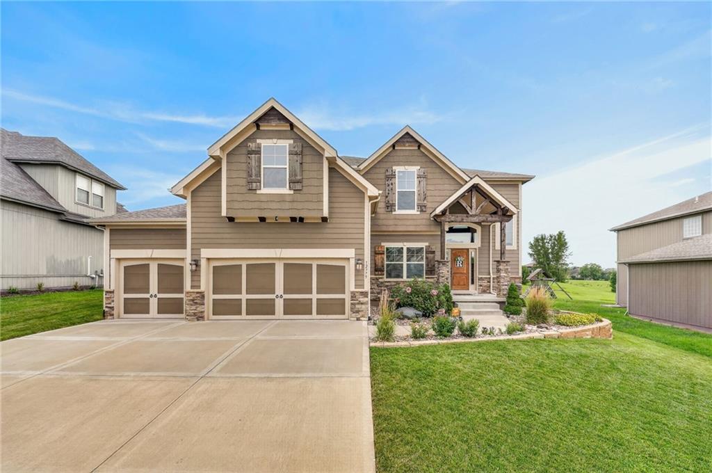 Listing Photo MLS #HMS2633705