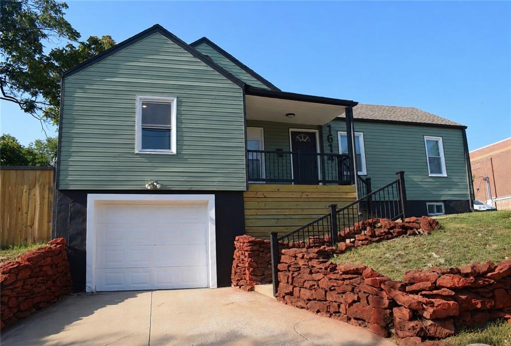 Listing Photo MLS #HMS2633776