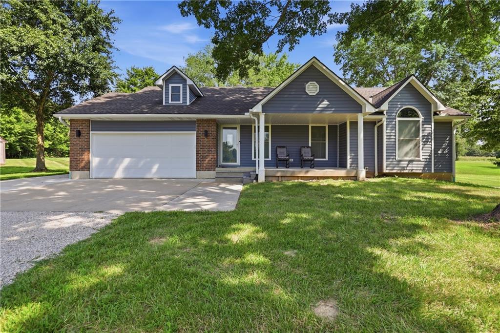 Listing Photo MLS #HMS2633845