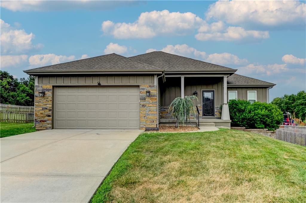 Listing Photo MLS #HMS2633957