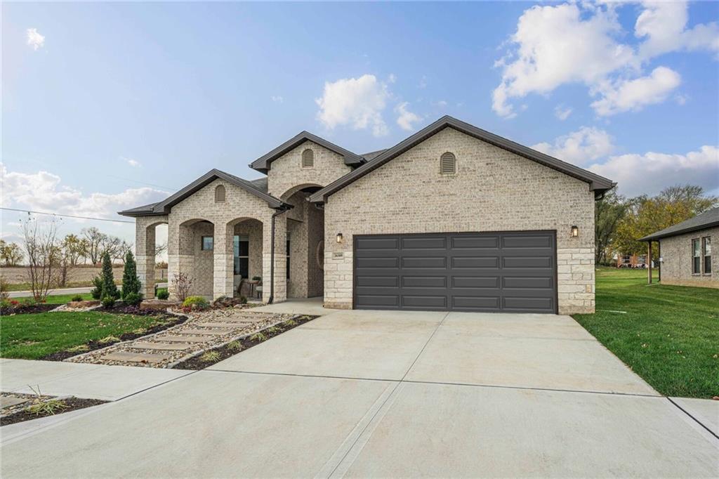 Listing Photo MLS #HMS2634212