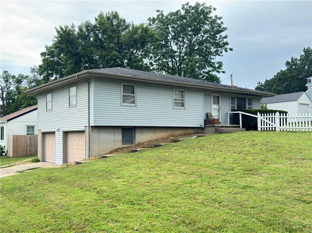Listing Photo MLS #HMS2634236
