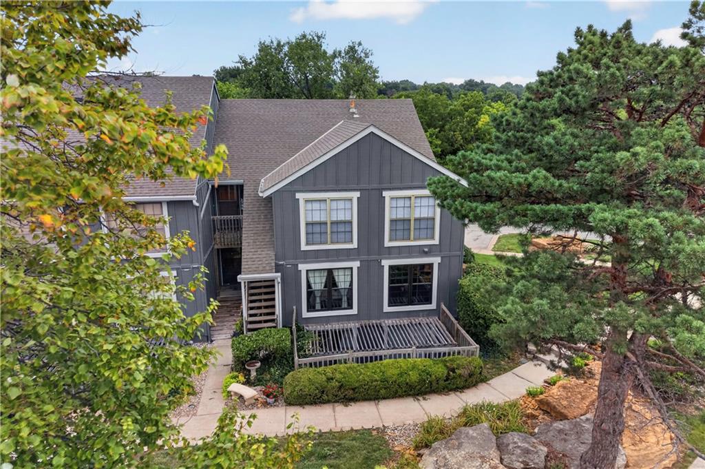 Listing Photo MLS #HMS2634249