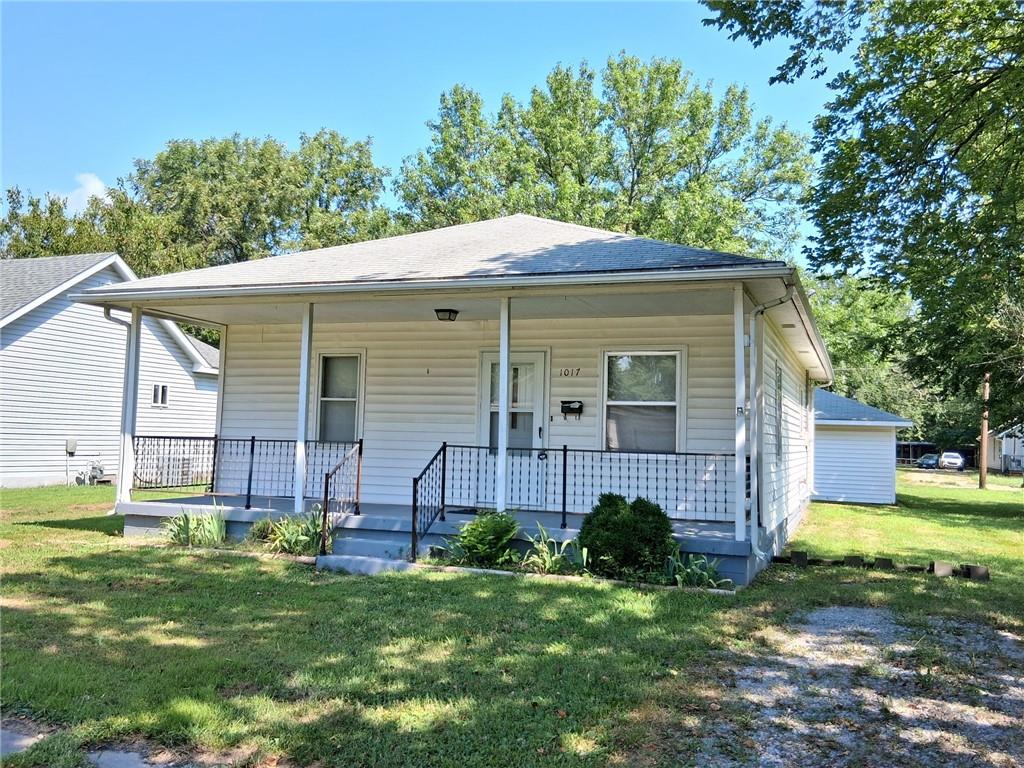 Listing Photo MLS #HMS2634890