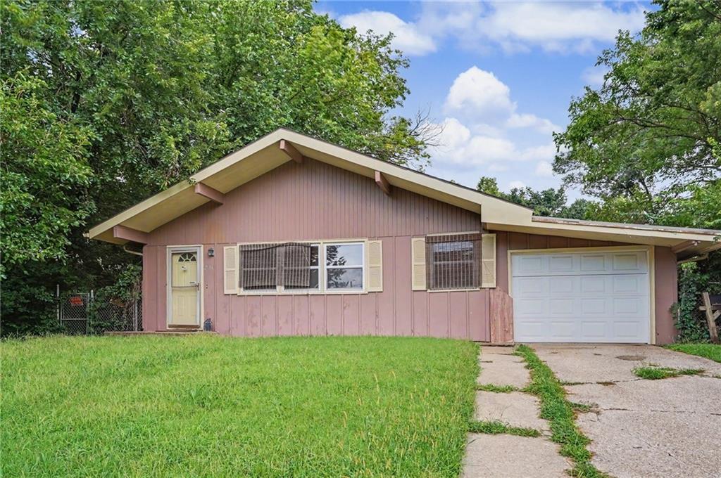Listing Photo MLS #HMS2634982