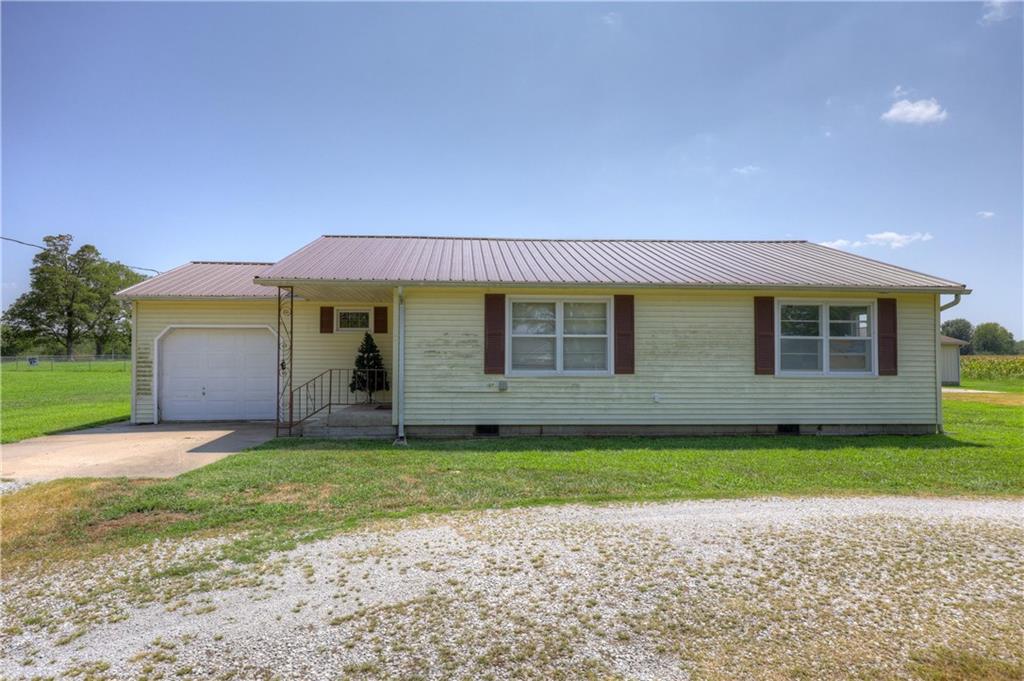 Listing Photo MLS #HMS2634999