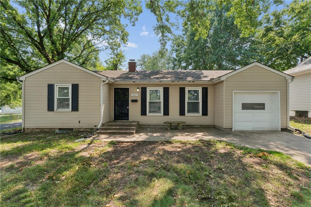 Listing Photo MLS #HMS2635151