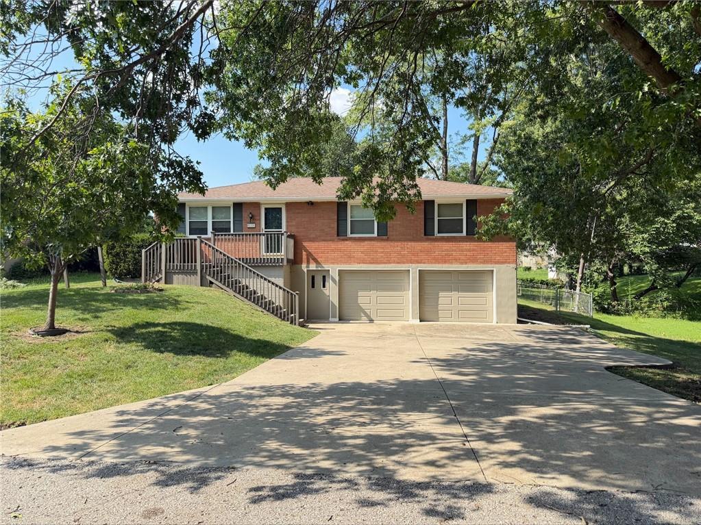 Listing Photo MLS #HMS2635367