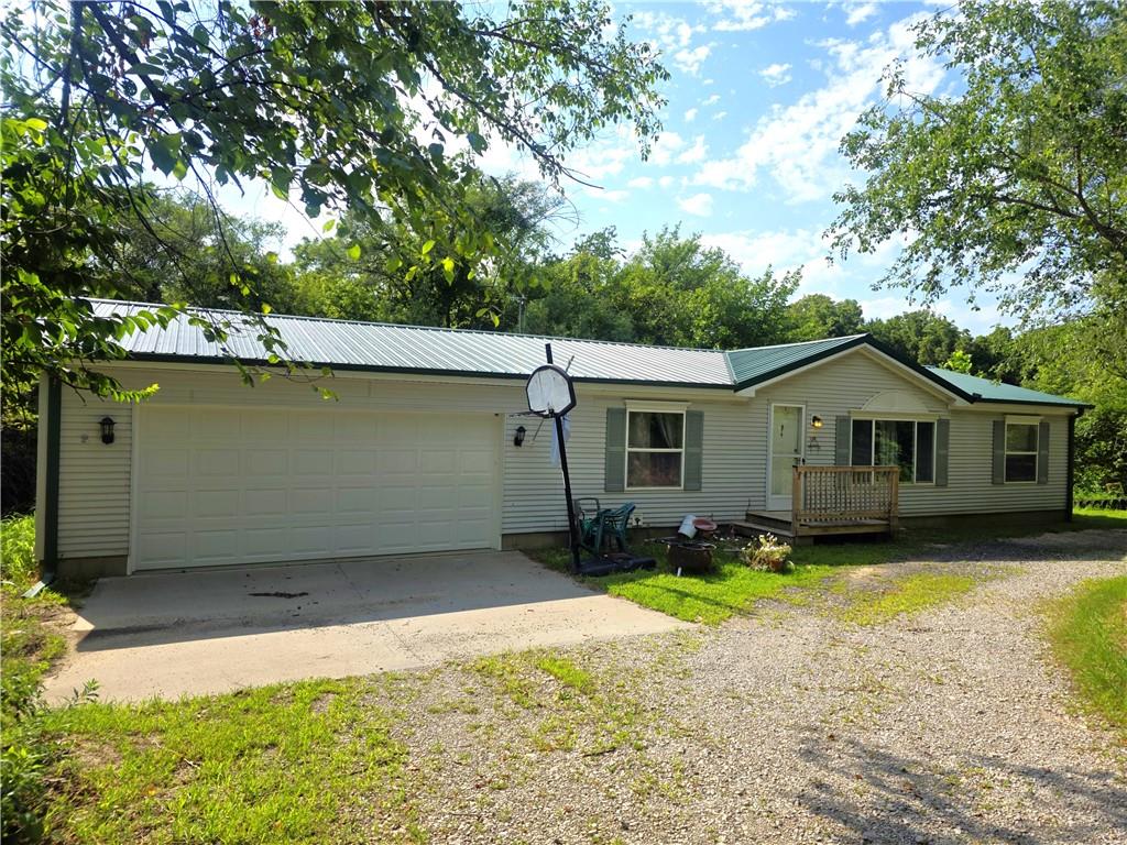 Listing Photo MLS #HMS2635525