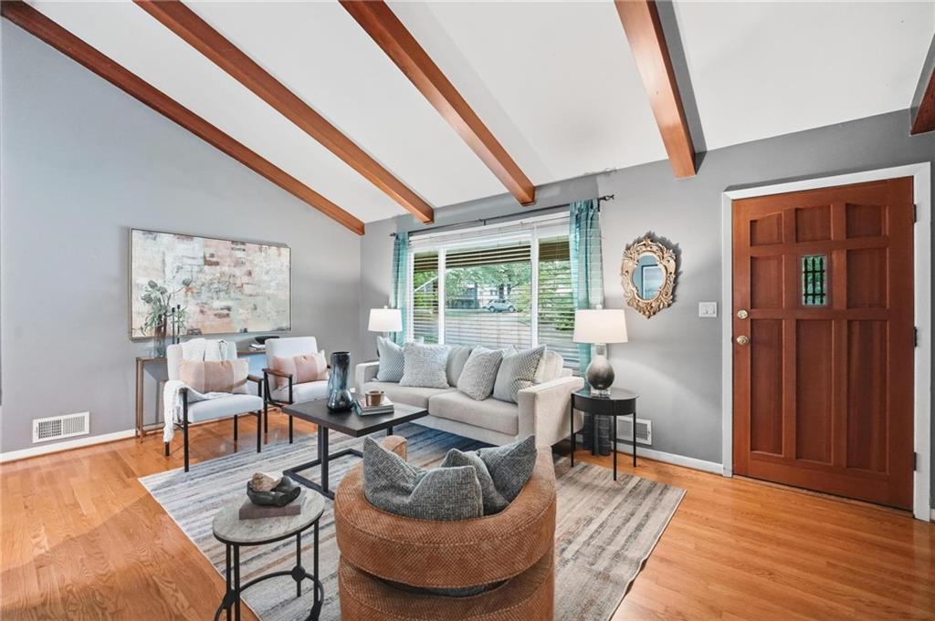 Listing Photo MLS #HMS2635584