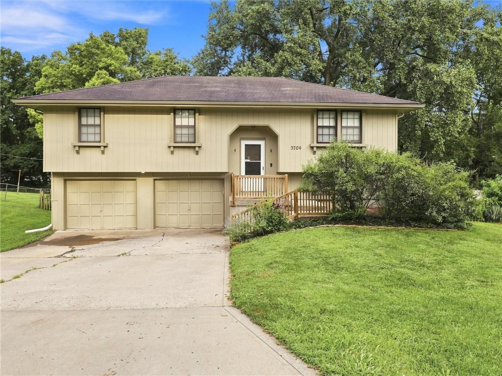 Listing Photo MLS #HMS2635876