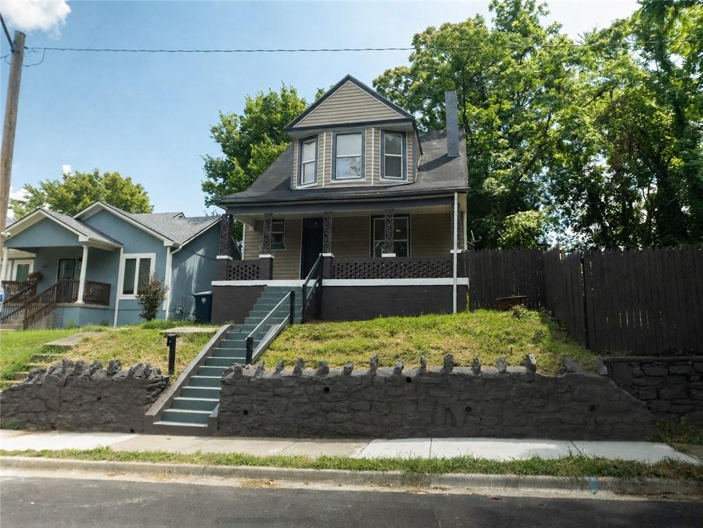 Listing Photo MLS #HMS2635891