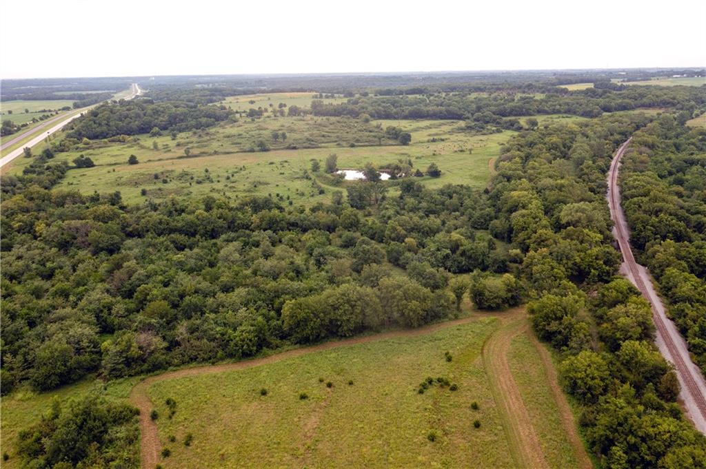 Listing Photo MLS #HMS2635922