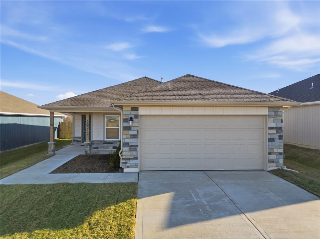 Listing Photo MLS #HMS2636095