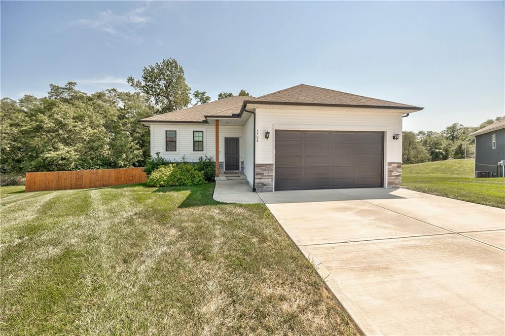 Listing Photo MLS #HMS2636435
