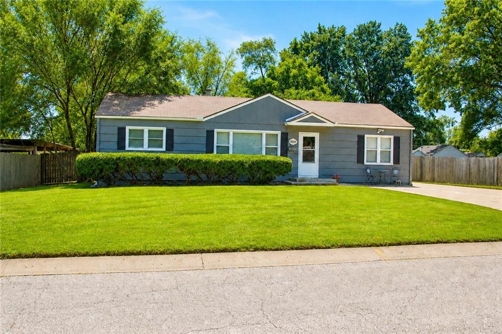 Listing Photo MLS #HMS2636582