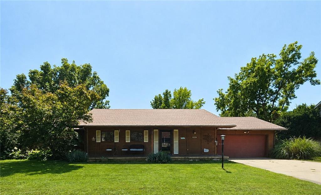Listing Photo MLS #HMS2637283