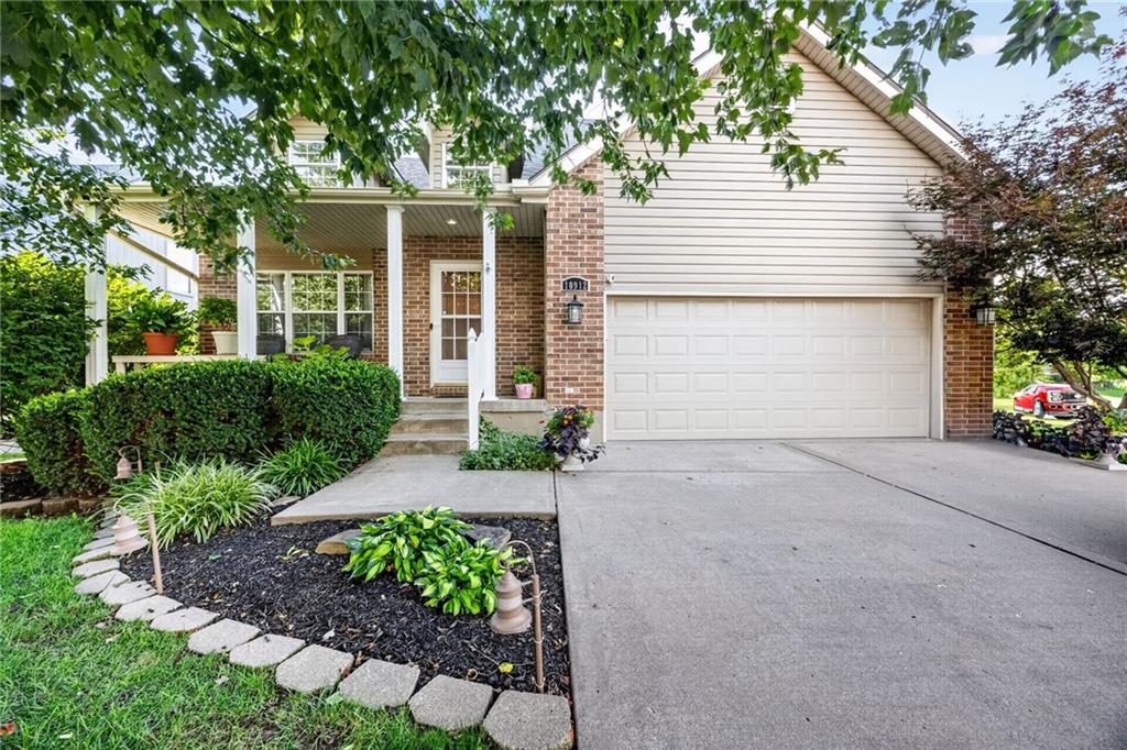 Listing Photo MLS #HMS2637371