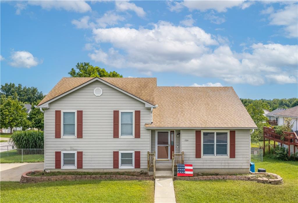 Listing Photo MLS #HMS2637465