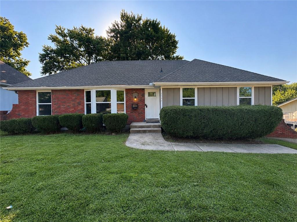 Listing Photo MLS #HMS2637583