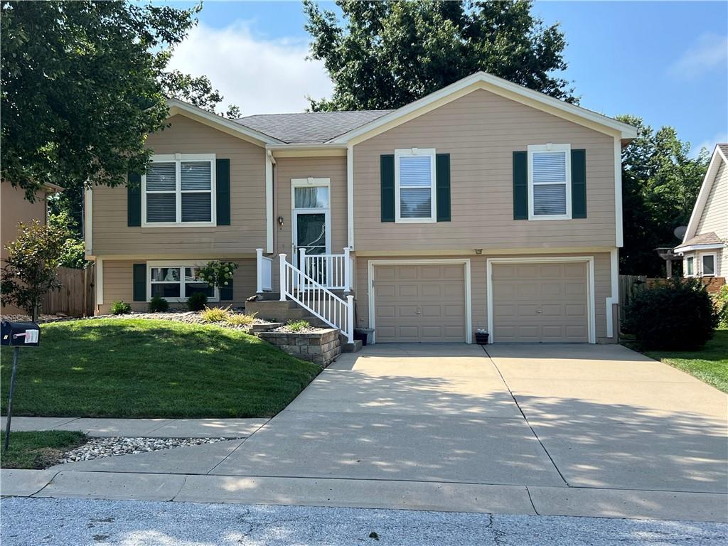 Listing Photo MLS #HMS2637612