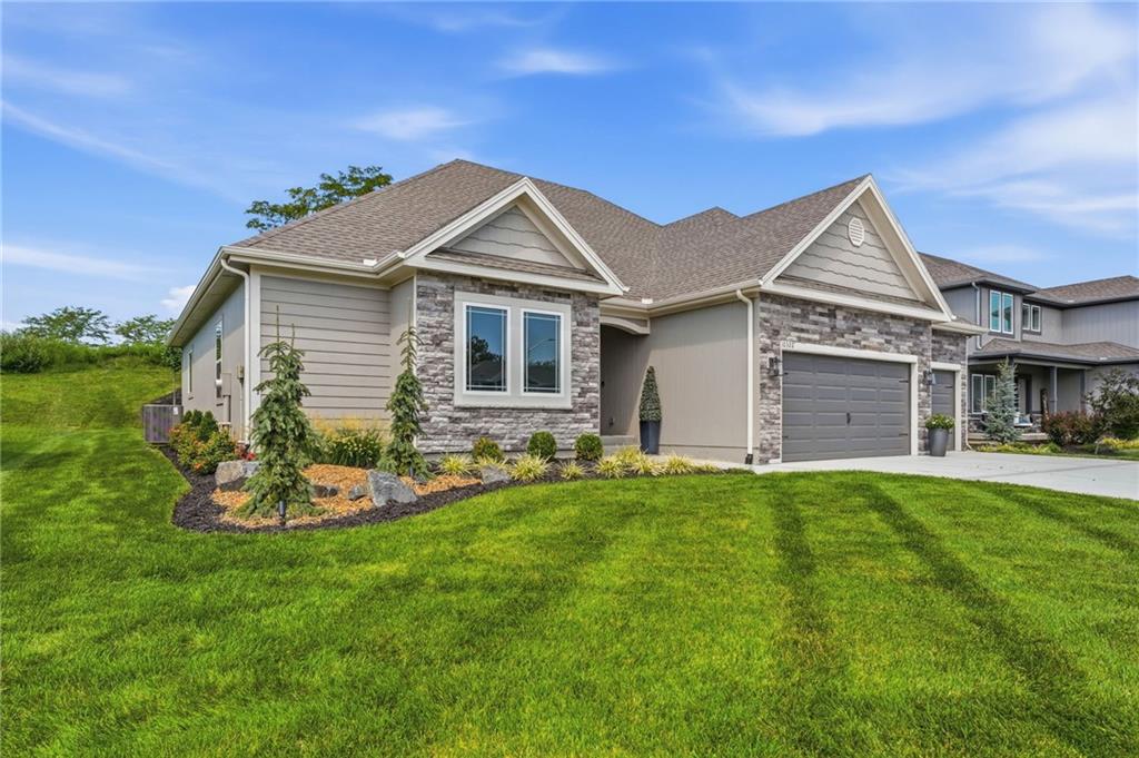 Listing Photo MLS #HMS2637840