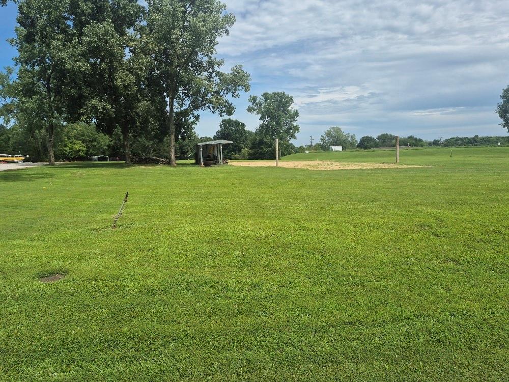 Listing Photo MLS #HMS2637901