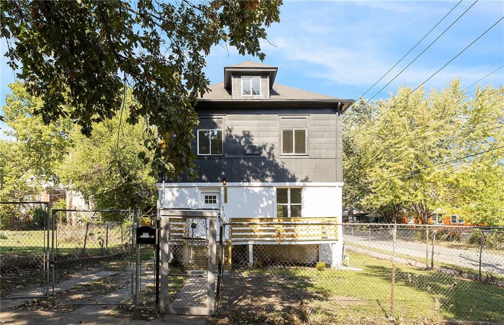 Listing Photo MLS #HMS2638074