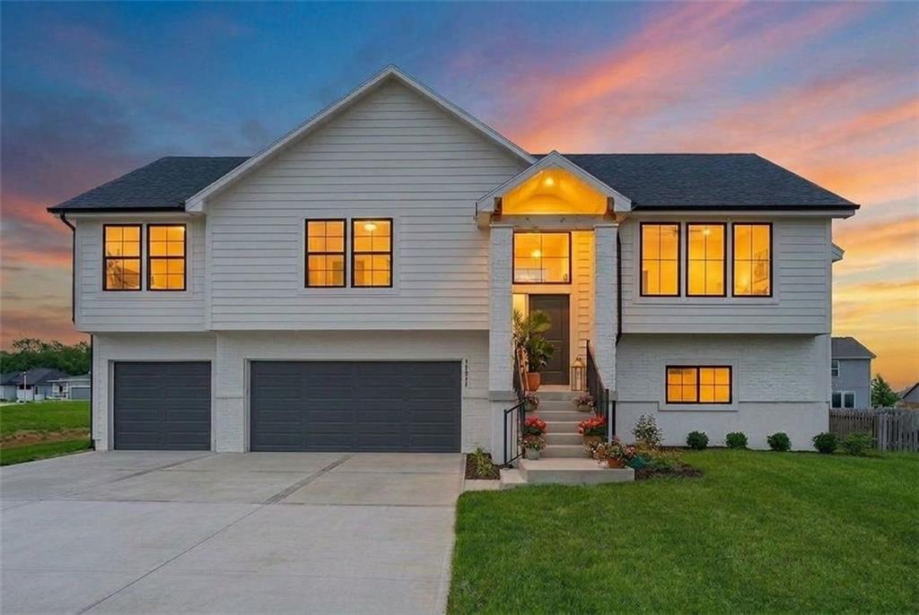 Listing Photo MLS #HMS2638132