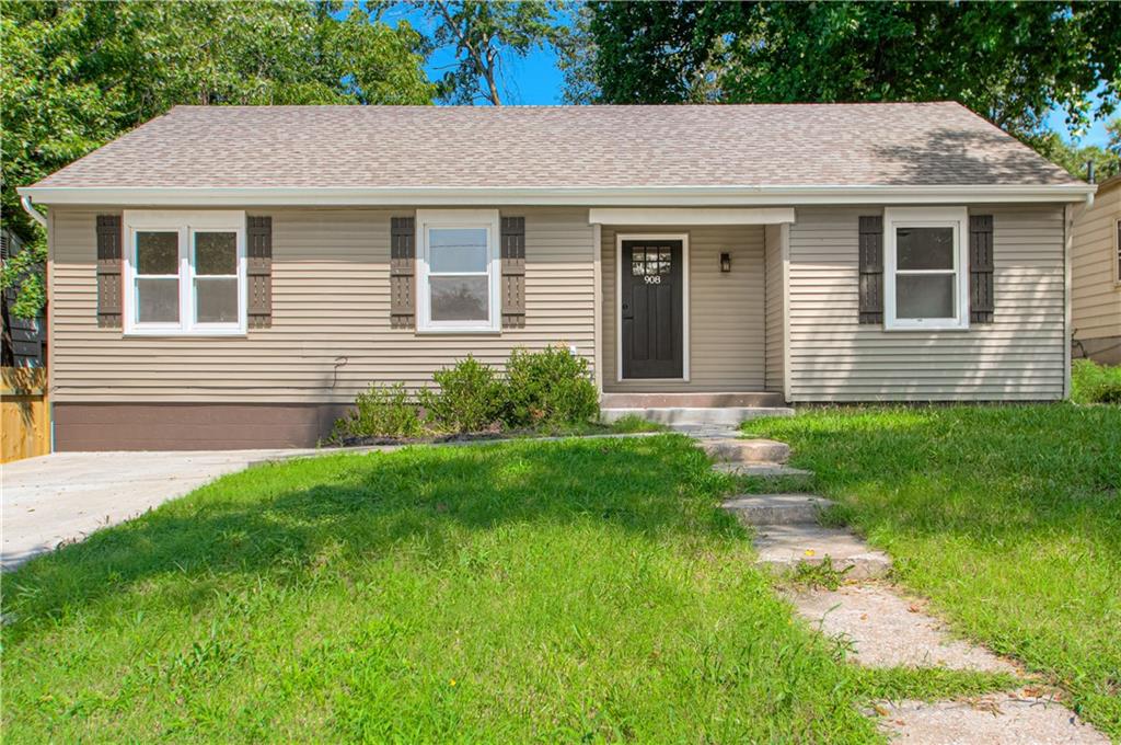 Listing Photo MLS #HMS2638290