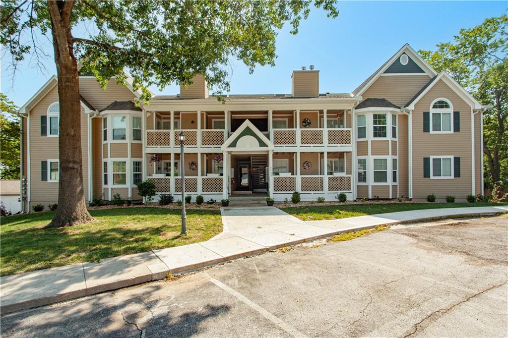 Listing Photo MLS #HMS2638396