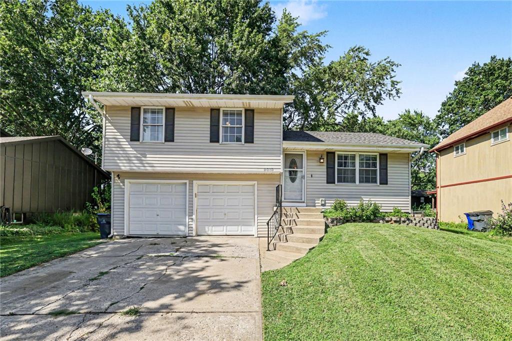 Listing Photo MLS #HMS2638506