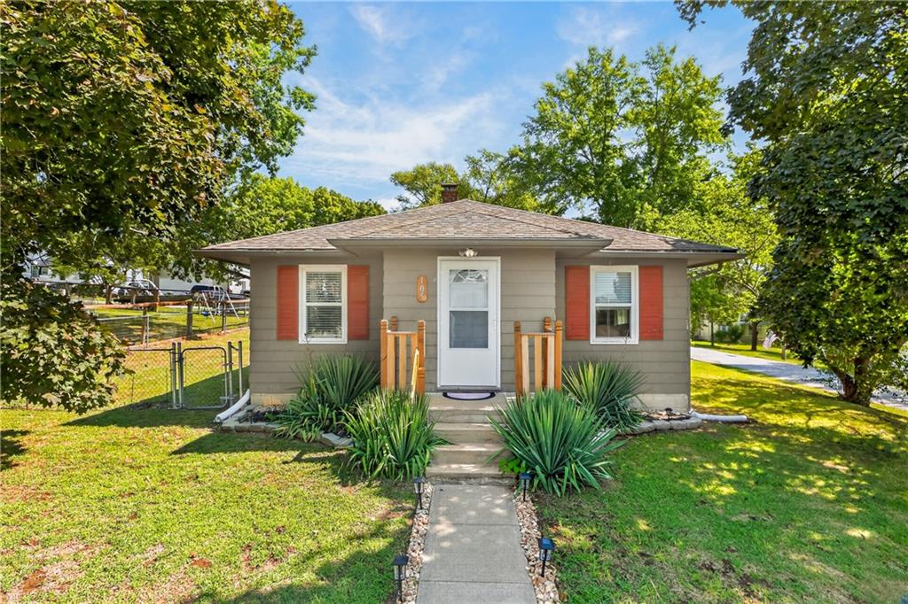 Listing Photo MLS #HMS2639028
