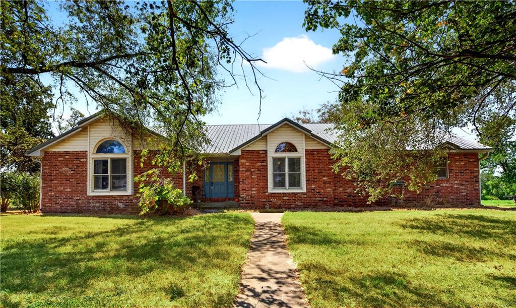 Listing Photo MLS #HMS2639093
