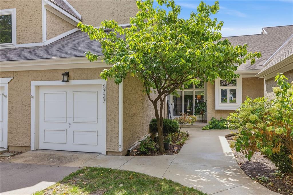 Listing Photo MLS #HMS2639204
