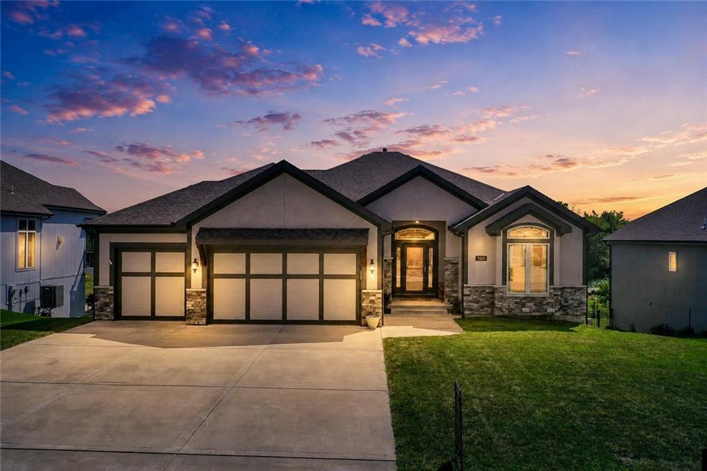 Listing Photo MLS #HMS2639354