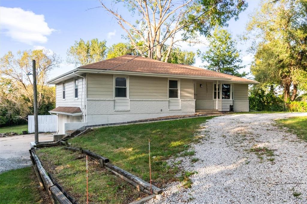 Listing Photo MLS #HMS2639433