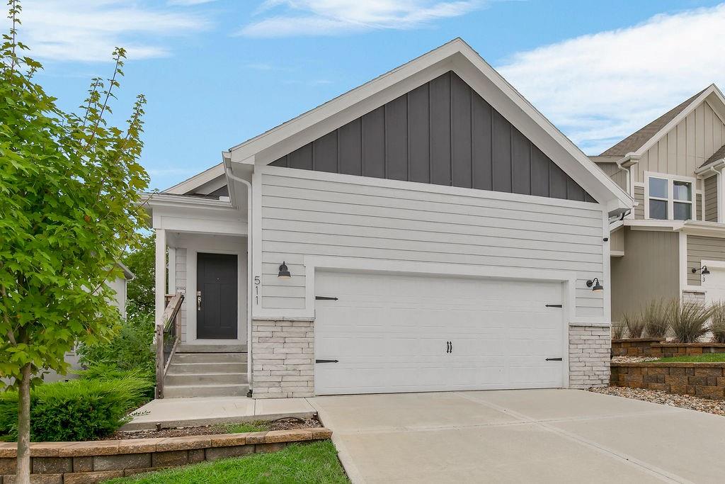 Listing Photo MLS #HMS2639673