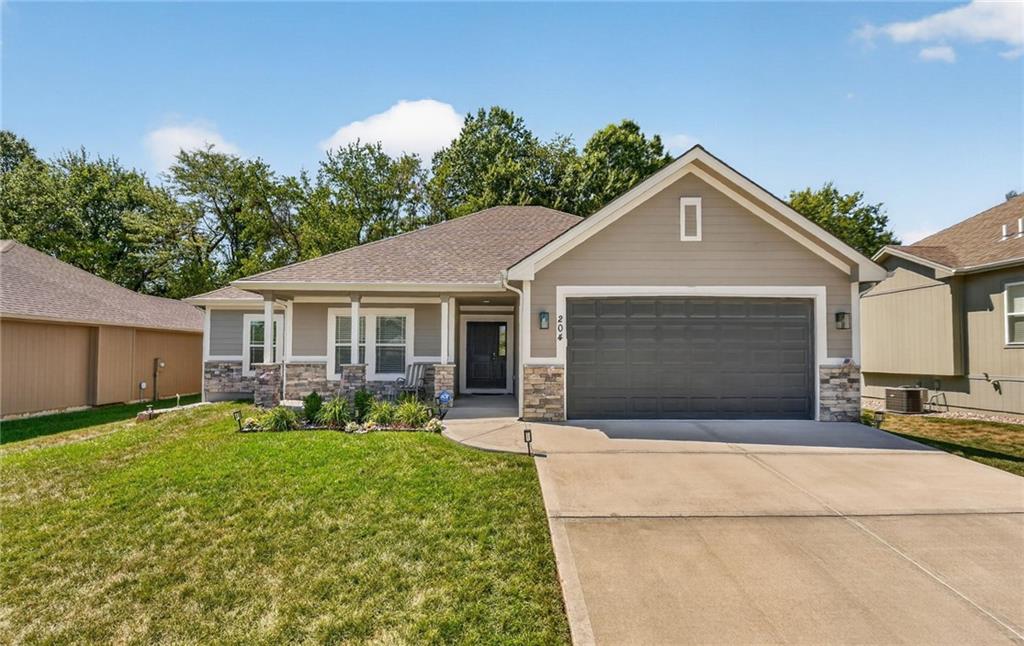 Listing Photo MLS #HMS2639915