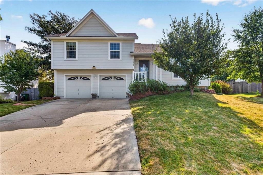 Listing Photo MLS #HMS2640016