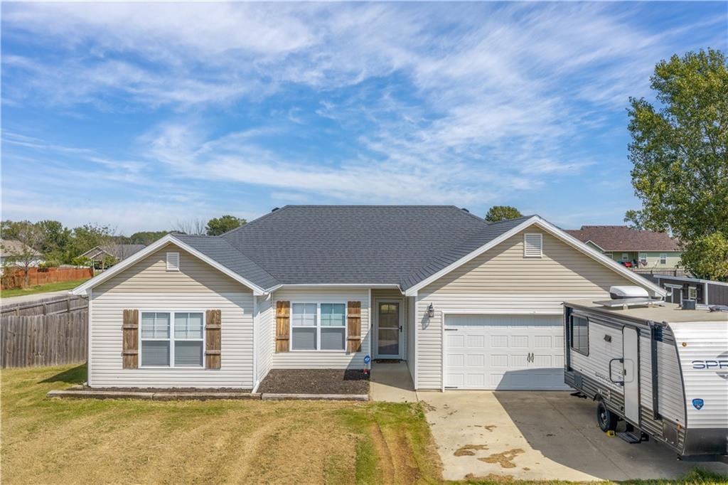 Listing Photo MLS #HMS2640059