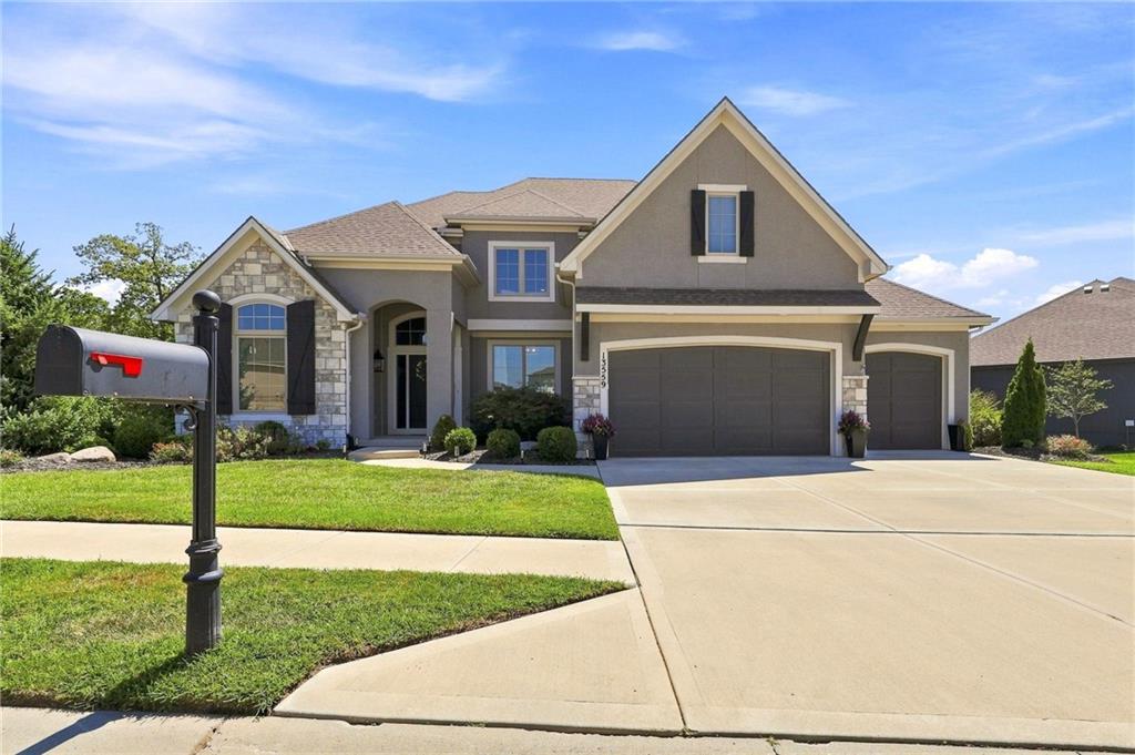Listing Photo MLS #HMS2640065