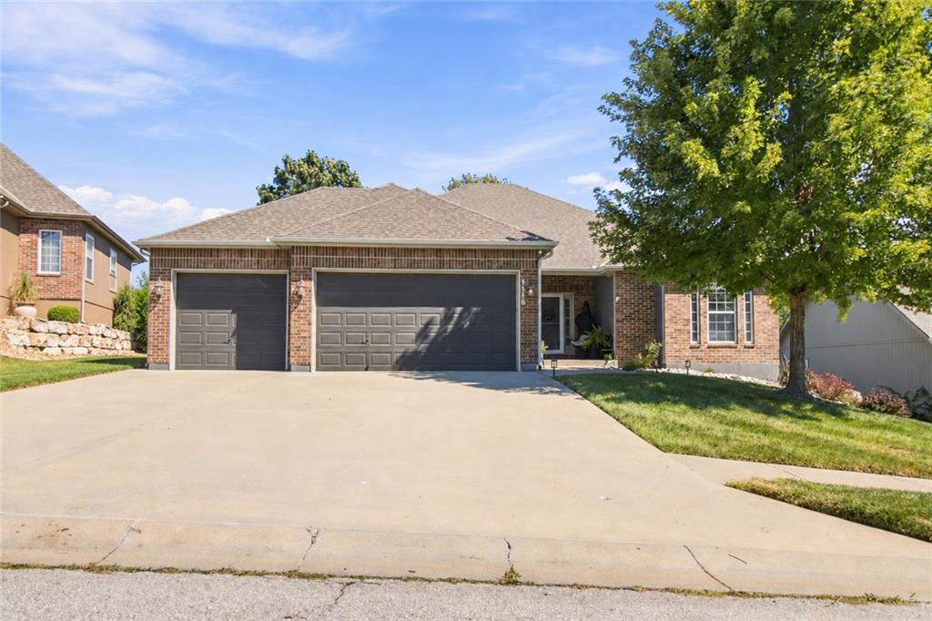 Listing Photo MLS #HMS2640080