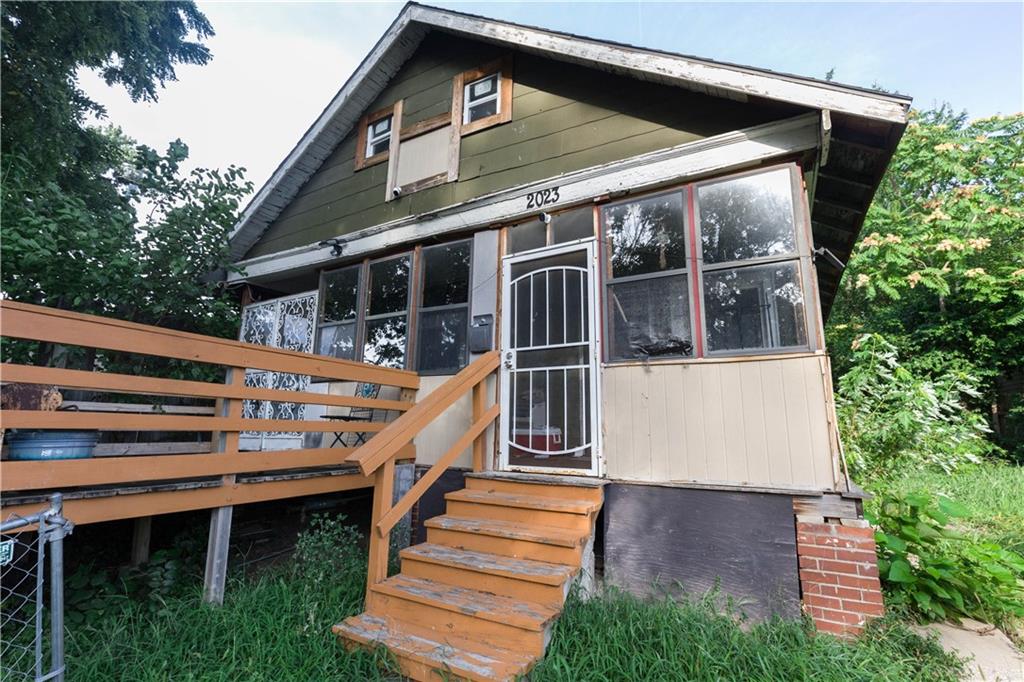 Listing Photo MLS #HMS2640807