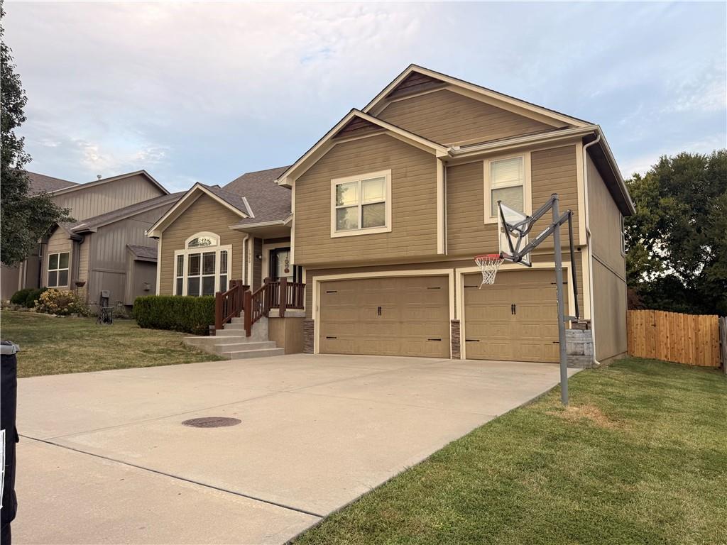 Listing Photo MLS #HMS2640862