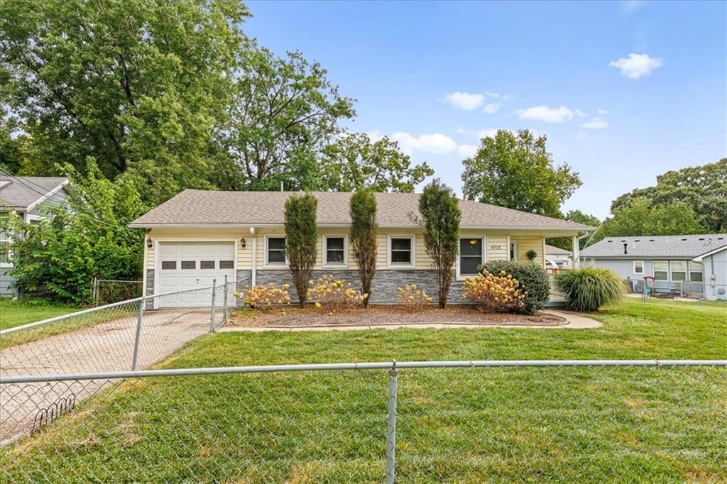 Listing Photo MLS #HMS2640878